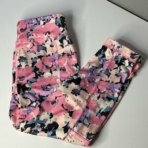 🌟4T Floral Workout Leggings